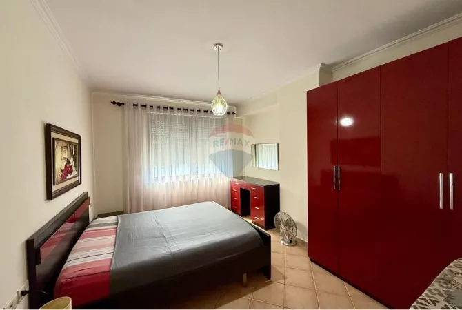 Shtepi me qera Apartament ne Tirane, 2+1, Mobilimi E mobiluar, Pagesa 45,000  Leke.