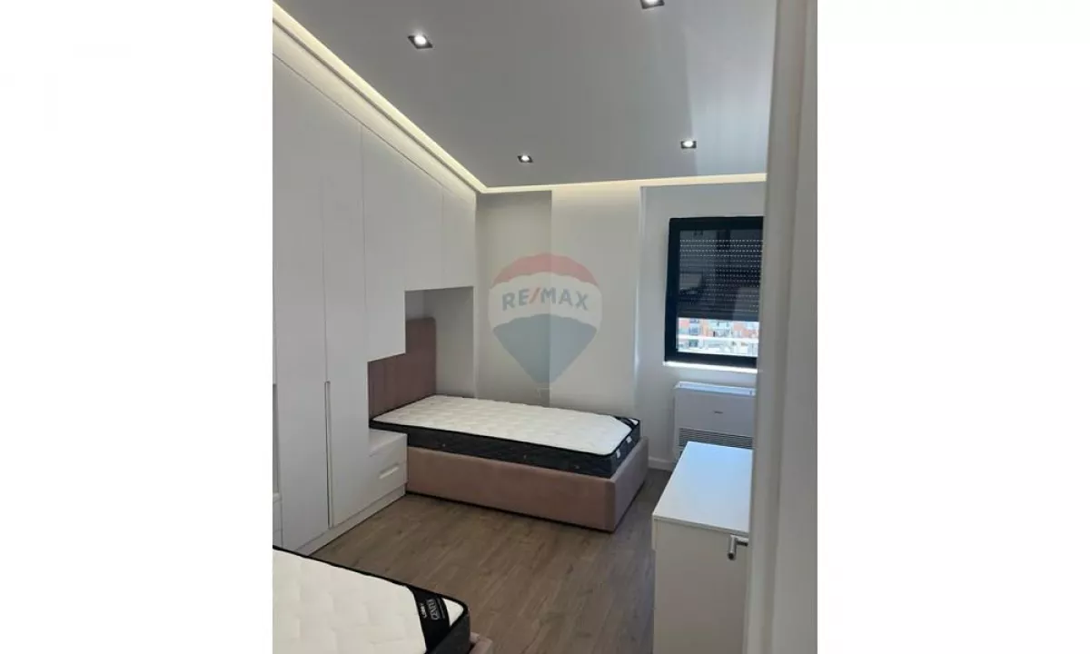 Shtepi me qera Apartament ne Tirane, 2+1, Mobilimi E mobiluar, Pagesa 580  Euro.