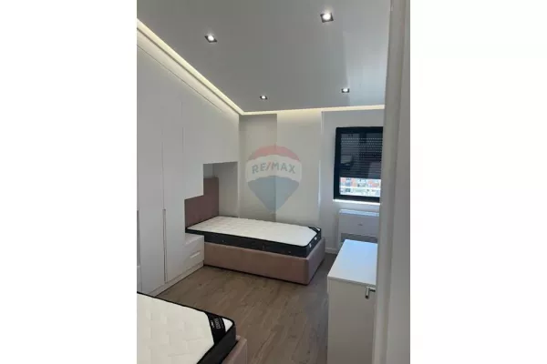 Apartament luksoz me qira