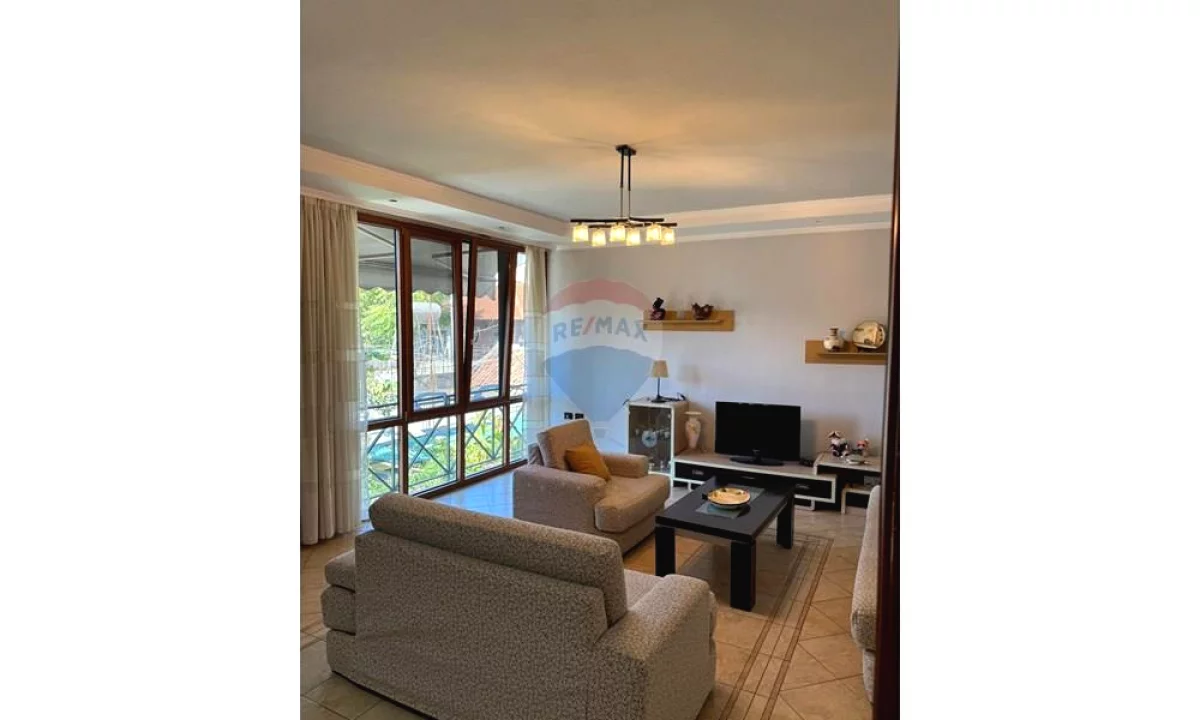 Shtepi me qera Apartament ne Tirane, 2+1, Mobilimi E mobiluar, Pagesa 650  Euro.
