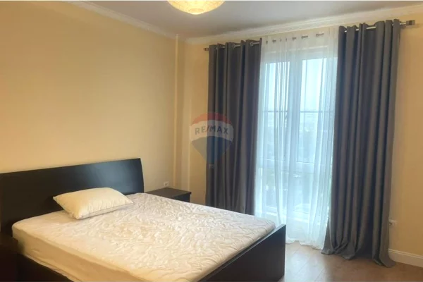 Shtepi me qera Apartament ne Tirane, 2+1, Mobilimi E mobiluar, Pagesa 600  Euro.