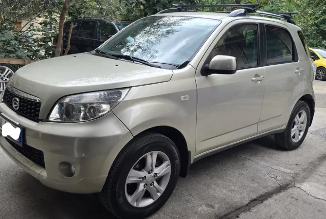 Auto in Vendita a Tirana - 6,500 Euro