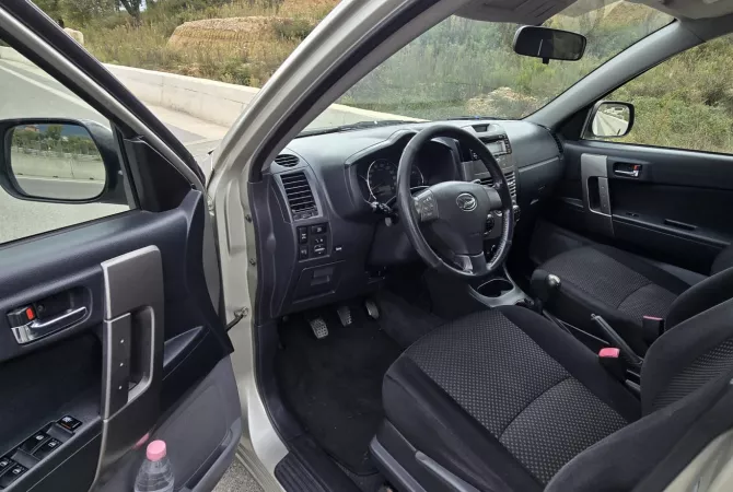 Auto in Vendita a Tirana, Daihatsu, 2010 gasoline-gas,Kambio Manual Pagamento 6,500  Euro.