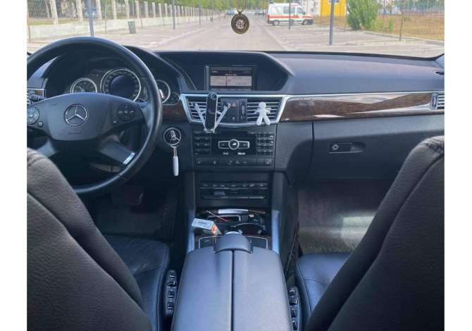 Auto in Vendita a Tirana, Mercedes-Benz, 2013 Diesel,Kambio Automatik Pagamento 11,000  Euro.