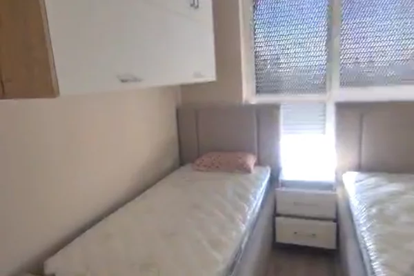 Shtepi me qera Apartament ne Tirane, 2+1, Mobilimi E mobiluar, Pagesa 500  Euro.
