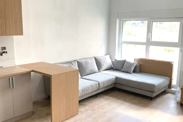 Shtepi me qera Apartament ne Tirane, 1+1, Mobilimi E mobiluar, Pagesa 40,000  Leke.
