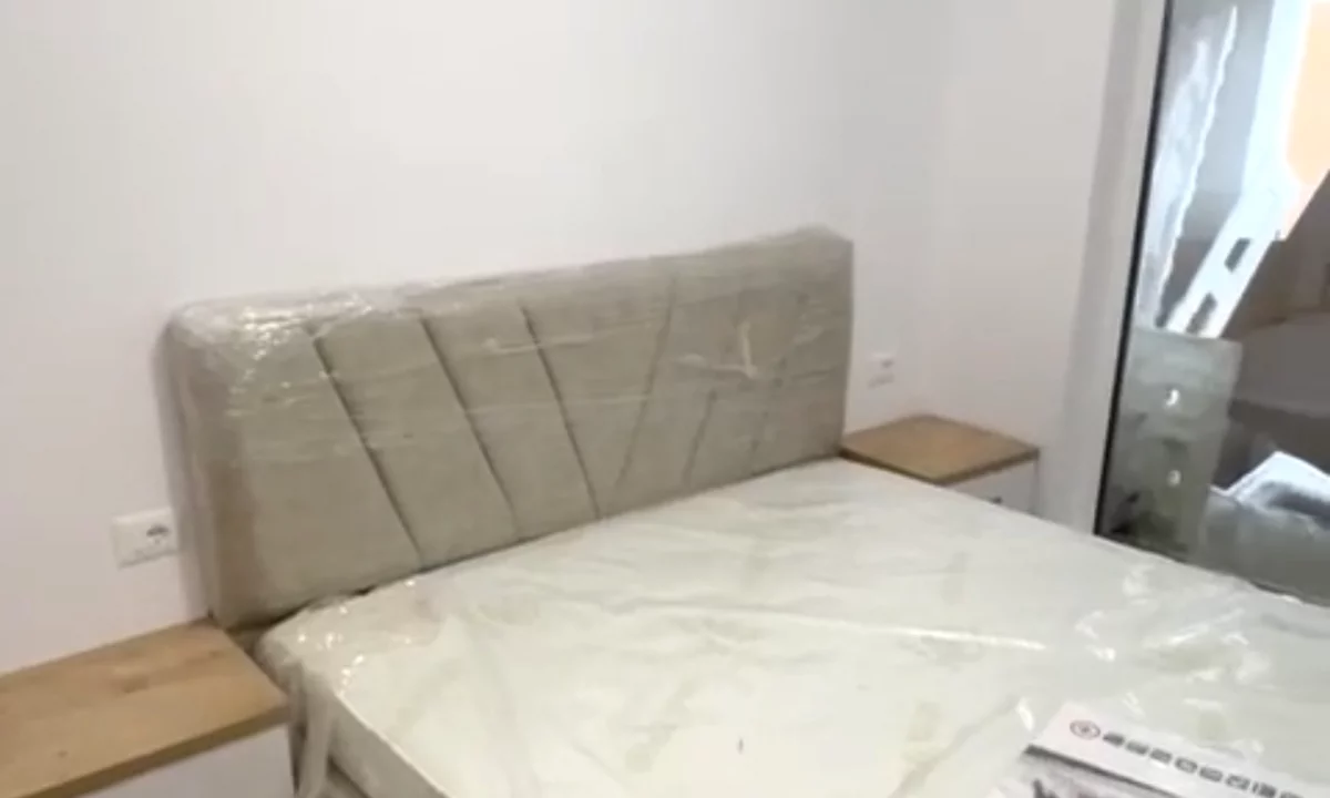 Shtepi me qera Apartament ne Tirane, 1+1, Mobilimi E mobiluar, Pagesa 38,000  Leke.