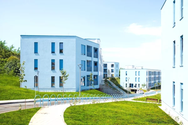 Shtepi ne shitje Apartament ne Tirane, 1+1, Mobilimi Bosh, pa mobiluar, Pagesa 86,000  Euro.