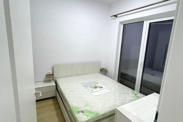 Shtepi me qera Apartament ne Tirane, 1+1, Mobilimi E mobiluar, Pagesa 35,000  Leke.