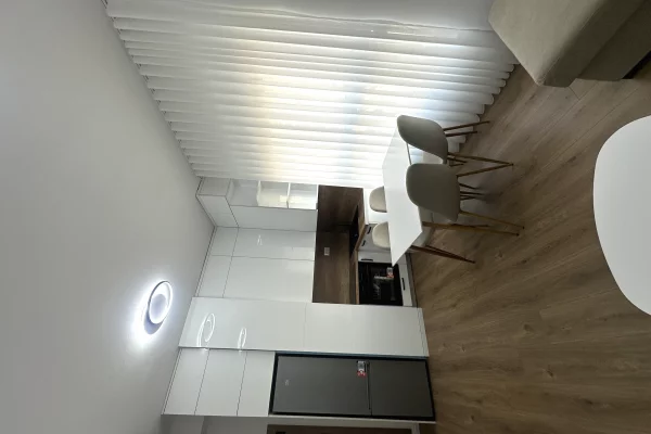 Shtepi me qera Apartament ne Tirane, 2+1, Mobilimi E mobiluar, Pagesa 480  Euro.