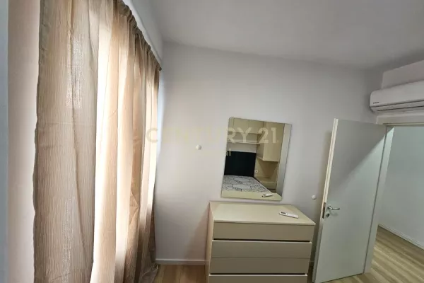 Shtepi me qera Apartament ne Tirane, 2+1, Mobilimi E mobiluar, Pagesa 650  Euro.