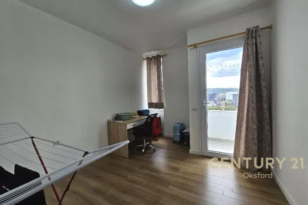 Shtepi me qera Apartament ne Tirane, 3+1, Mobilimi E mobiluar, Pagesa 700  Euro.