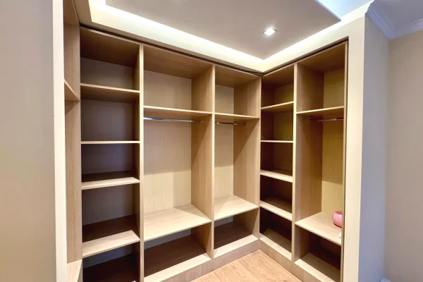 Shtepi me qera Apartament ne Tirane, 2+1, Mobilimi E mobiluar, Pagesa 550  Euro.