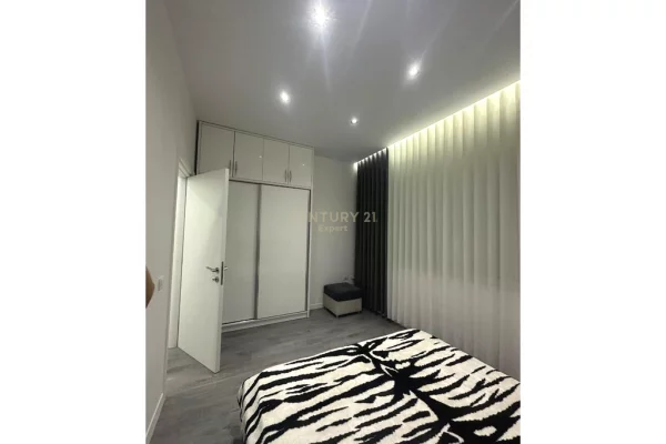 Shtepi me qera Apartament ne Tirane, 1+1, Mobilimi E mobiluar, Pagesa 650  Euro.