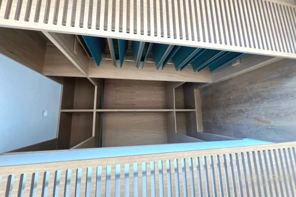 Shtepi ne shitje Apartament ne Tirane, 2+1, Mobilimi Pjeserisht e mobiluar, Pagesa 300,000  Euro.