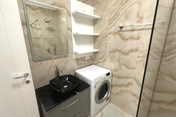 Shtepi me qera Apartament ne Tirane, 2+1, Mobilimi E mobiluar, Pagesa 880  Euro.