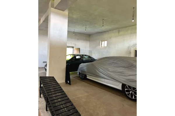 Truall ose Toke ne Shkoder - 110,000 Euro