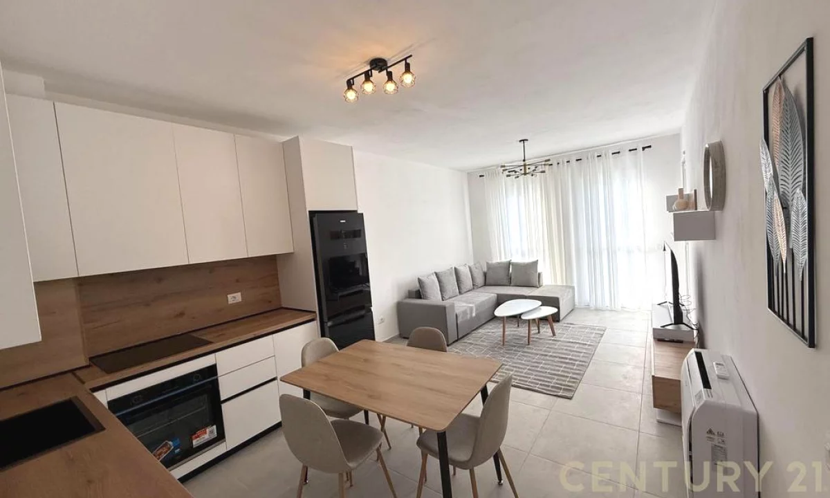 Shtepi me qera Apartament ne Tirane, 2+1, Mobilimi E mobiluar, Pagesa 550  Euro.