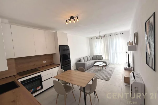 Shtepi me qera 2+1 ne Tirane - 550 Euro