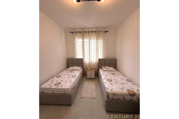 Shtepi me qera Apartament ne Tirane, 2+1, Mobilimi E mobiluar, Pagesa 550  Euro.