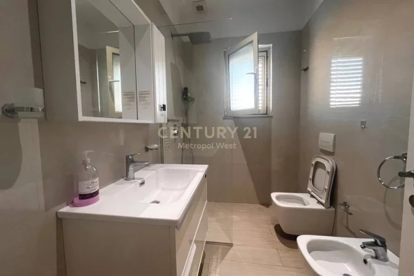 House for Rent 2+1 in Tirana - 650 Euro