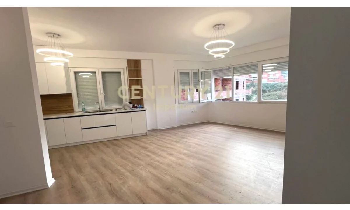 Apartment for rent in Tirana 2+1, In Part