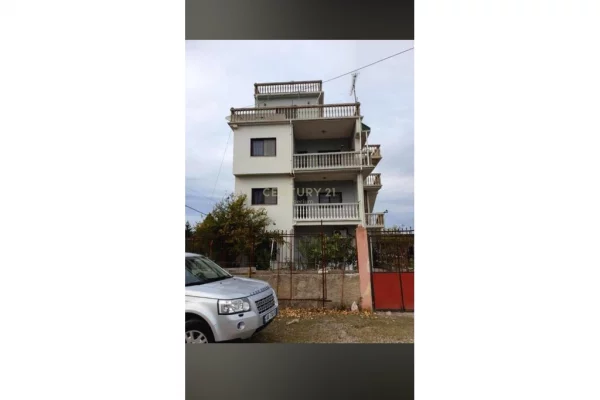 Private house for sale in Shkodra 3+1, In Part