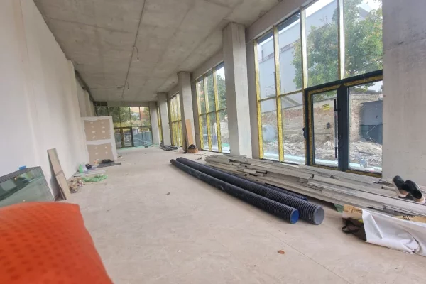 Ambient biznesi me qera 1+1 ne Tirane - 5,000 Euro