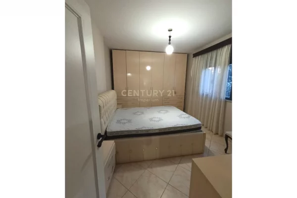 Shtepi me qera Apartament ne Tirane, 1+1, Mobilimi E mobiluar, Pagesa 70,000  Leke.