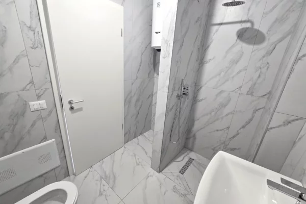 Appartamento in vendita a Tirana 2+1, Vuoto