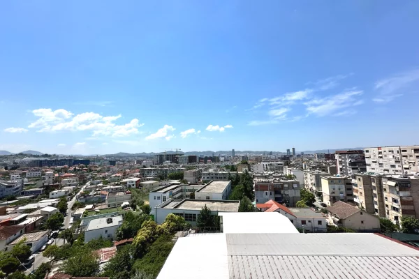 Shtepi me qera Apartament ne Tirane, 1+1, Mobilimi E mobiluar, Pagesa 80,000  Leke.