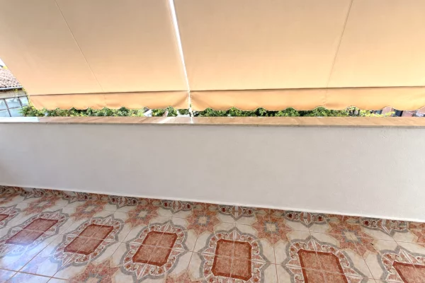 Shtepi me qera Apartament ne Tirane, 1+1, Mobilimi E mobiluar, Pagesa 52,000  Leke.