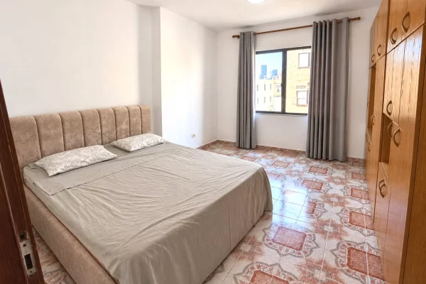 Shtepi me qera Apartament ne Tirane, 1+1, Mobilimi E mobiluar, Pagesa 52,000  Leke.