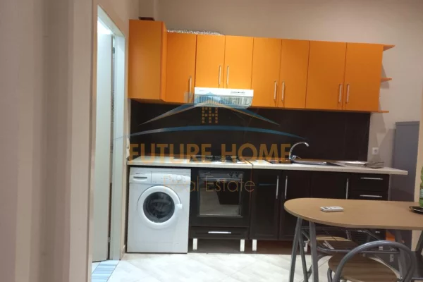 Appartamento in vendita a Tirana Garsoniere, Arredato