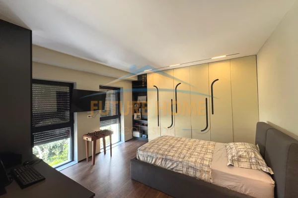 Appartamento in vendita a Tirana 3+1, Arredato