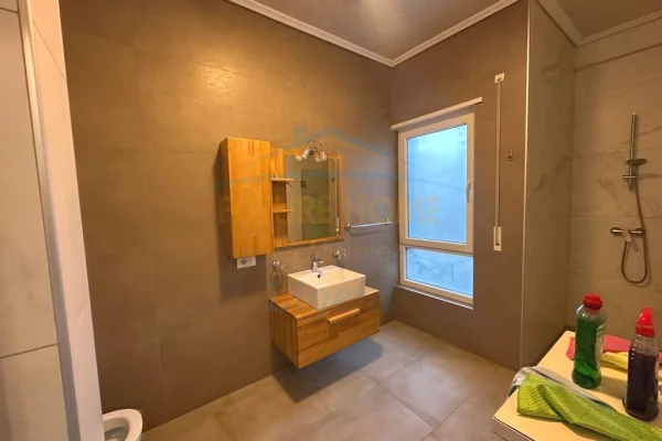 Apartment for rent in Tirana 3+1, Furnished