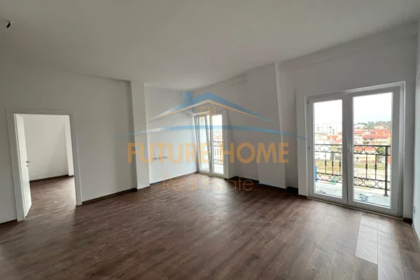 Appartamento in vendita a Tirana 2+1, Vuoto