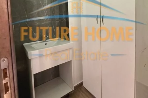 Appartamento in vendita a Tirana 3+1, Arredato