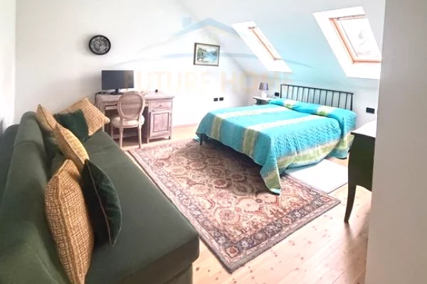 Appartamento in vendita a Tirana 2+1, Arredato