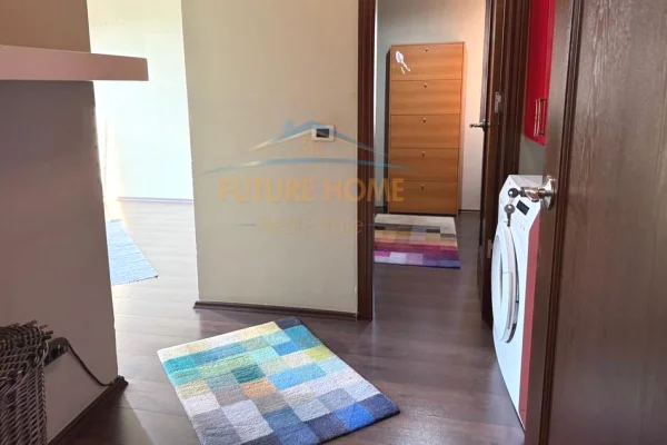 Appartamento in vendita a Tirana 2+1, Arredato