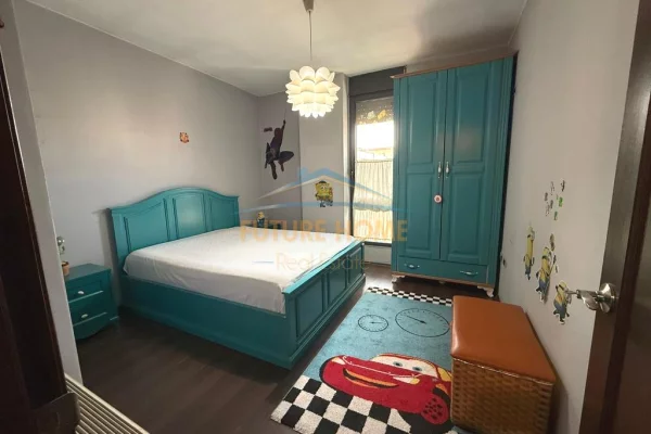 Appartamento in vendita a Tirana 2+1, Arredato