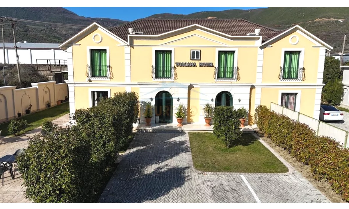 Shitet Restorant + Hotel – Rruga Nacionale Labinot–Elbasan