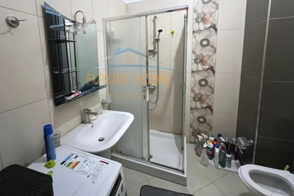 Shtepi me qera Apartament ne Tirane, 2+1, Mobilimi E mobiluar, Pagesa 750  Euro.