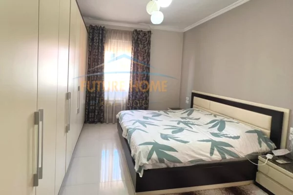 Shtepi me qera Apartament ne Tirane, 2+1, Mobilimi E mobiluar, Pagesa 750  Euro.