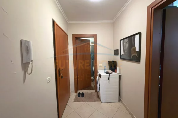 Appartamento in vendita a Tirana 1+1, Arredato