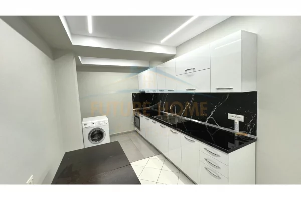 Shtepi me qera Apartament ne Tirane, 1+1, Mobilimi E mobiluar, Pagesa 300  Euro.