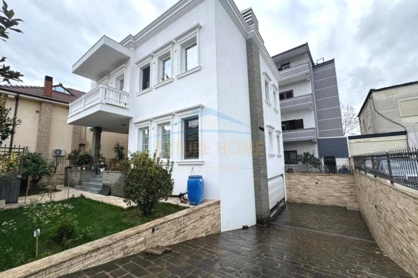 Casa in vendita 3+1 a Tirana - 400,000 Euro