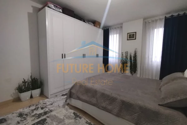 Appartamento in vendita a Tirana 1+1, Arredato