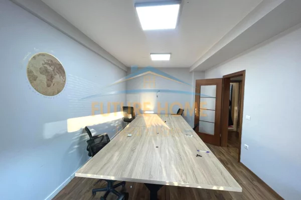 Apartment for rent in Tirana 2+1, In Part