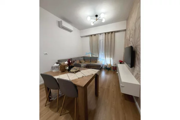 Casa in vendita 1+1 a Tirana - 105,000 Euro